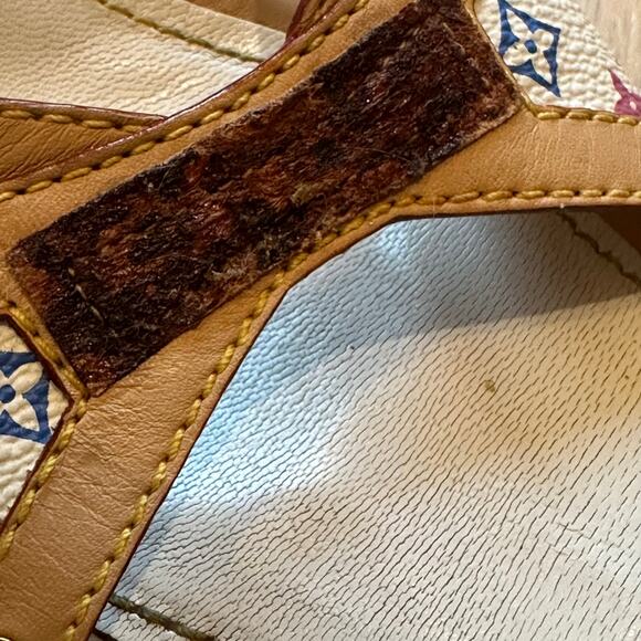 Louis Vuitton Multicolor Monogram White Leather Bow Wedge Sandals 38.5 - Picture 4 of 14